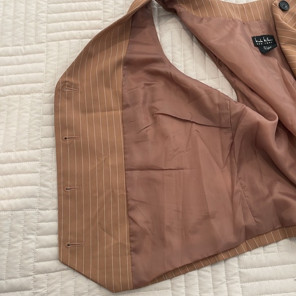 Nicole Miller vest - Picture 4 of 6